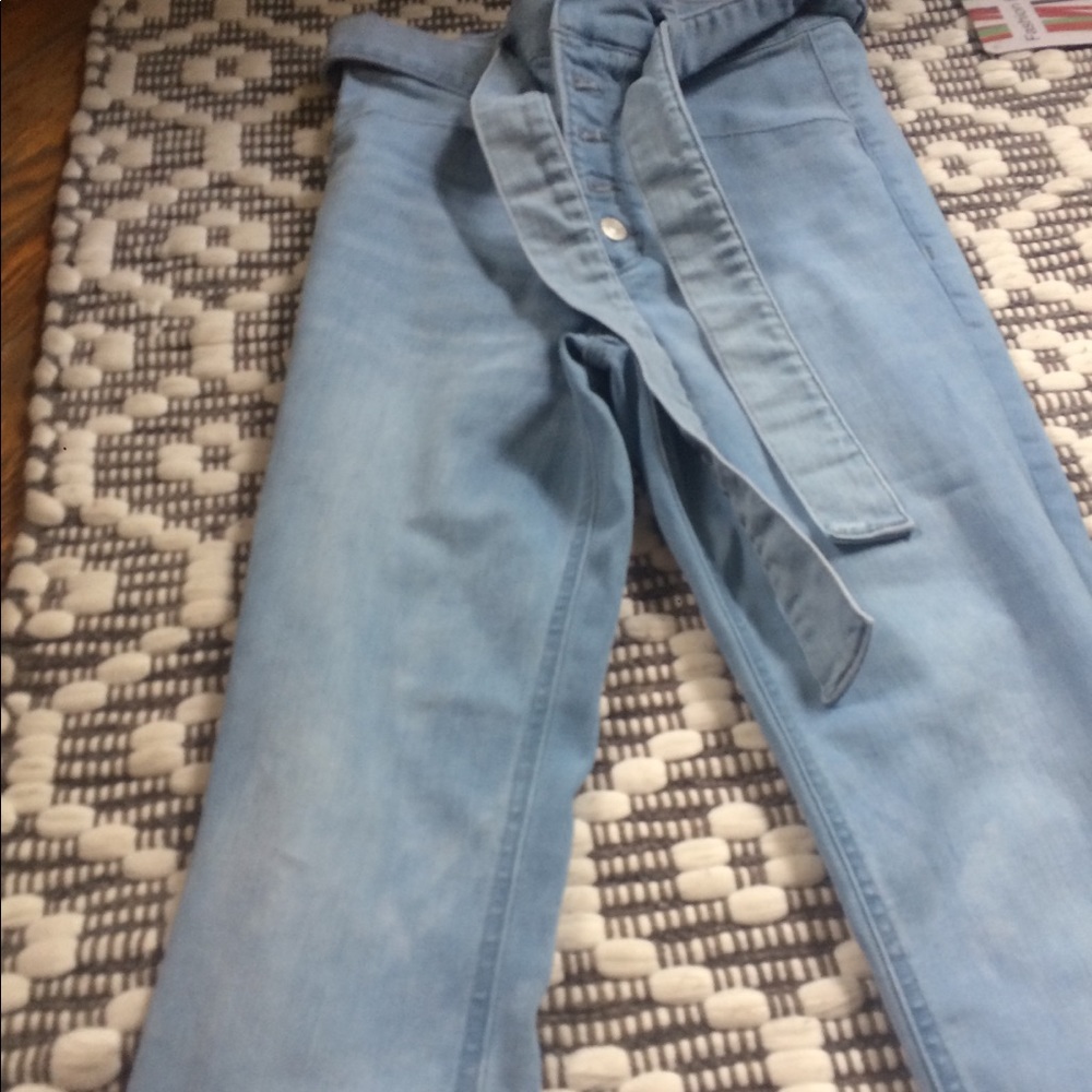 Express wore once